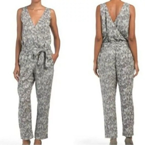 Cloth & Stone Gray Patterned Pants Jumpsuit Medium - Picture 1 of 4